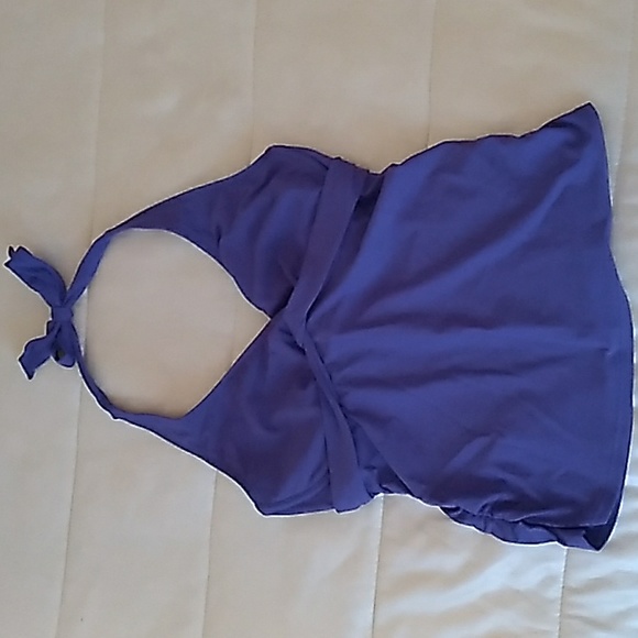 Athleta Other - Athleta tankini top